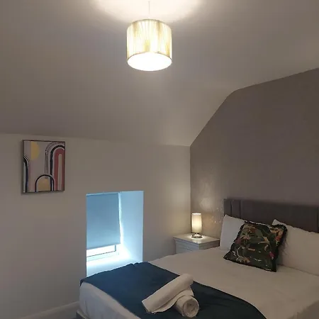 Tribeca Szálloda Galway